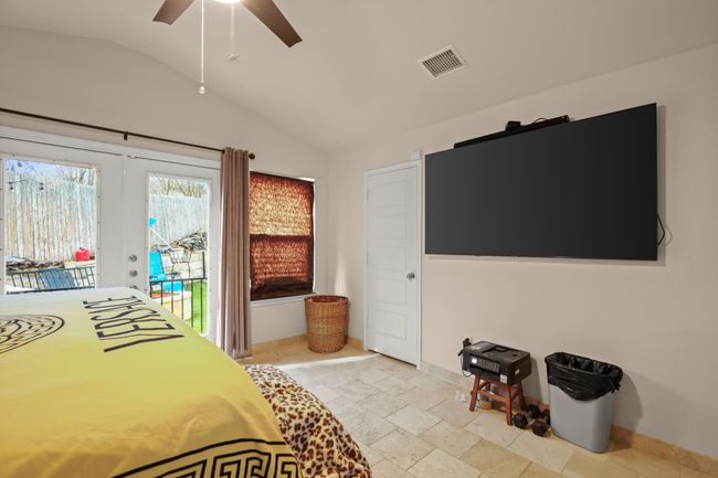 111 Bobolink Cv, House other with 4 bedrooms, 3 bathrooms and 2 parking in Kyle TX | Image 23