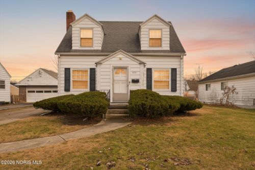 630 Carver Blvd, Toledo, OH, 43607-2209 | Card Image