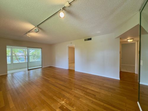 201-2800 Fiore Way, Delray Beach, FL, 33445 | Card Image