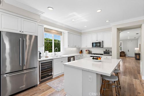 8 Elliston Dr, Ladera Ranch, CA, 92694-1040 | Card Image