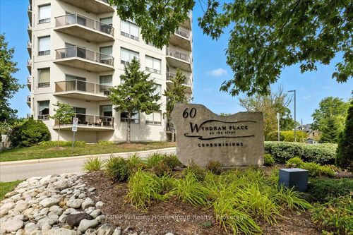 809-60 Wyndham St S, Guelph, ON, N1E7H7 | Card Image