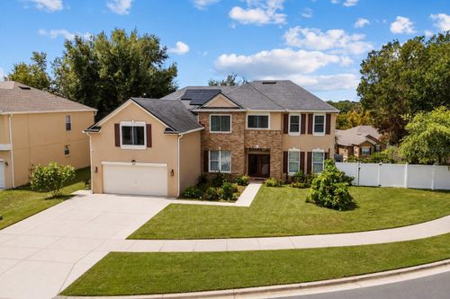 211 Hunt St, Clermont, FL, 34711-2466 | Card Image
