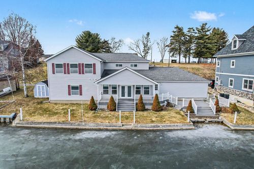 189 Bluegill Ln, Coldwater, MI, 49036-8438 | Card Image
