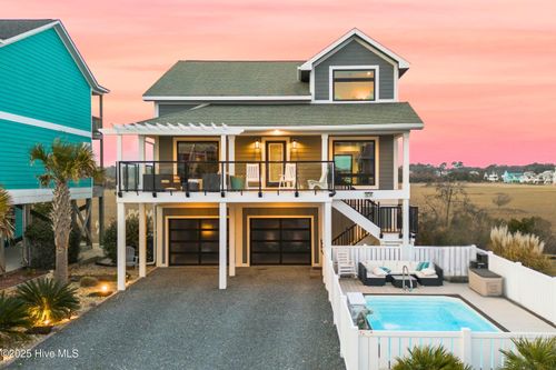 604 Ocean Blvd W, Holden Beach, NC, 28462-1804 | Card Image