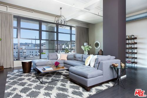 612-1645 Vine St, Los Angeles, CA, 90028-5299 | Card Image