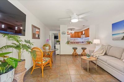 E104 - 2747 S Kihei Rd, Condo with 3 bedrooms, 2 bathrooms and null parking in Kihei HI | Image 2