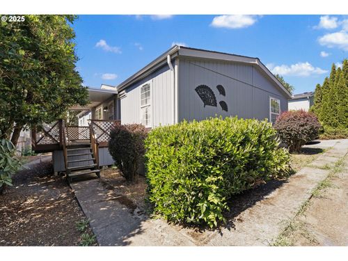 4239 Se 122nd Ave, Portland, OR, 97236-3780 | Card Image
