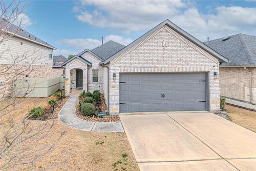 16887 Pink Wintergreen Dr, Conroe, TX, 77385-2222 | Card Image