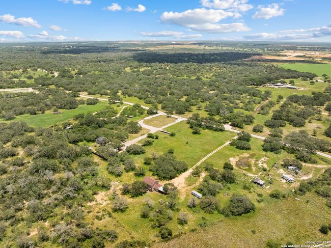 1655 Eichman Rd, House other with 4 bedrooms, 2 bathrooms and null parking in Poteet TX | Image 19