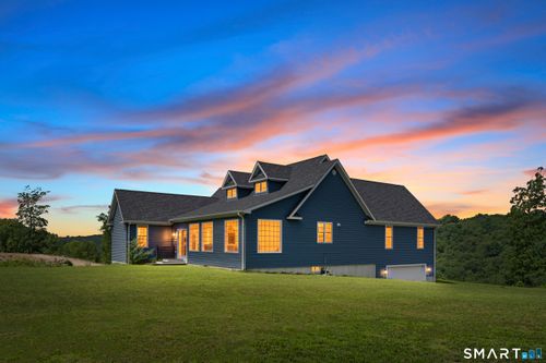 11-R Upper Kensington Dr, East Lyme, CT, 06333 | Card Image