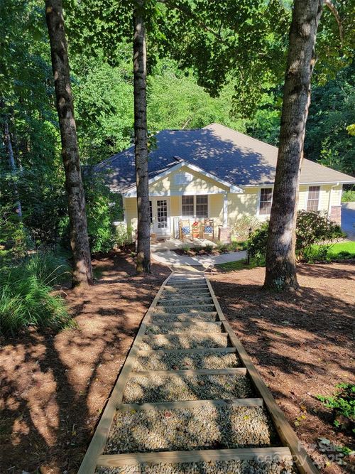 113 Chancery Ct, Flat Rock, NC, 28731-7793 | Card Image