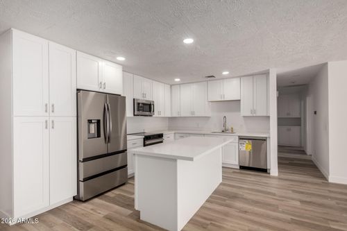 526 S Oxbow Drive, Wickenburg, AZ, 85390 | Card Image