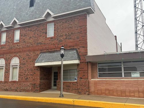 14 E Main St, Flora, IN, 46929-1351 | Card Image