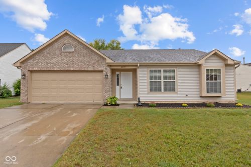 6435 Birds Eye Dr, Indianapolis, IN, 46203-6144 | Card Image