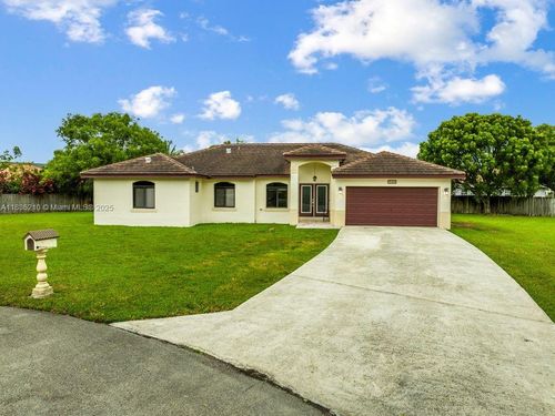 15461 Sw 277th St, Homestead, FL, 33032-8139 | Card Image