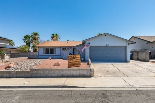 847 Shoreview Dr, Henderson, NV, 89002-8444 | Card Image