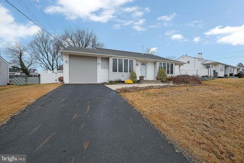 1036 Sussex Ave, DEPTFORD, NJ, 08096-3020 | Card Image