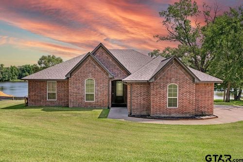 362 County Road 2307, Mineola, TX, 75773-7926 | Card Image