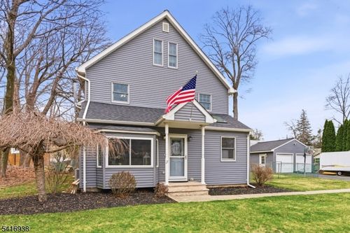 27 Schwarz Blvd, Lake Hopatcong, NJ, 07849-1514 | Card Image