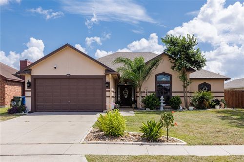 14422 Chantilly Dr, Corpus Christi, TX, 78410-5766 | Card Image