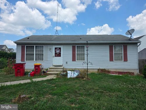 505 E 6th Ave, Ranson, WV, 25438-1791 | Card Image