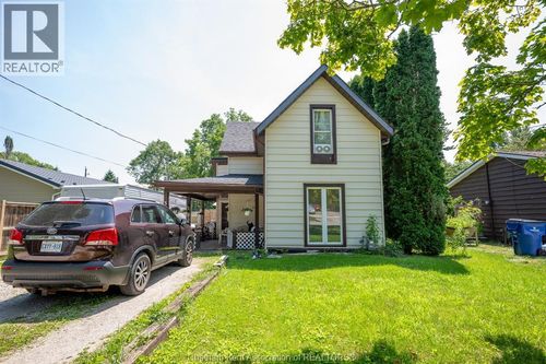 34 Campbell St, Chatham, ON, N7M3W5 | Card Image