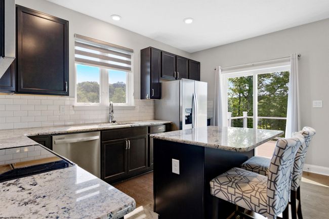 252 Tide Way, House other with 4 bedrooms, 3 bathrooms and 2 parking in Morgantown WV | Image 10