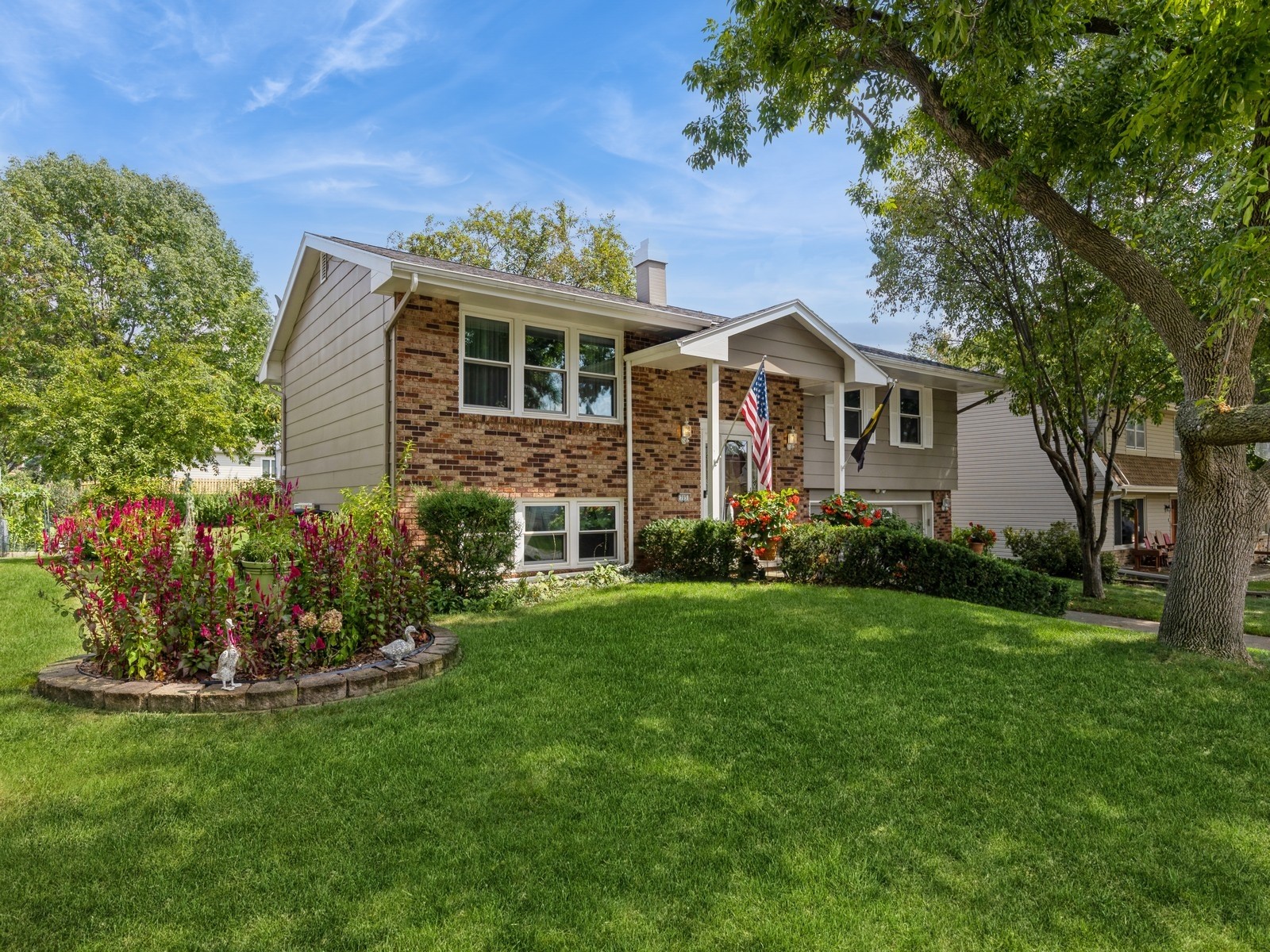 41st St, West Des Moines, IA 50265