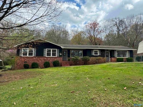 1905 Wyeth Dr, Guntersville, AL, 35976-2335 | Card Image