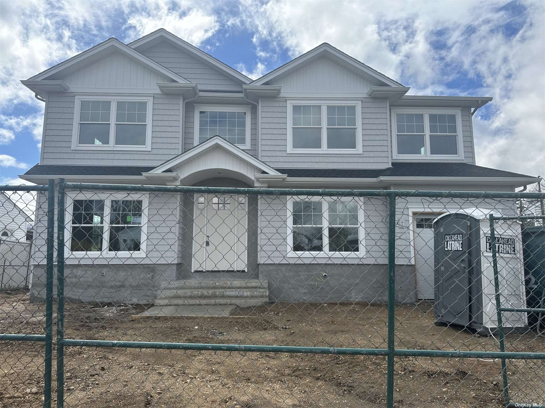 Gordon Ave, Plainview, NY 11803