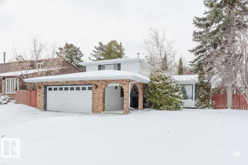 11615 24 Ave Nw, Edmonton, AB, T6J3R6 | Card Image