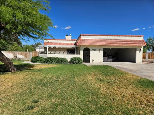 7098 S Kaiser Dr, Mohave Valley, AZ, 86440-9106 | Card Image
