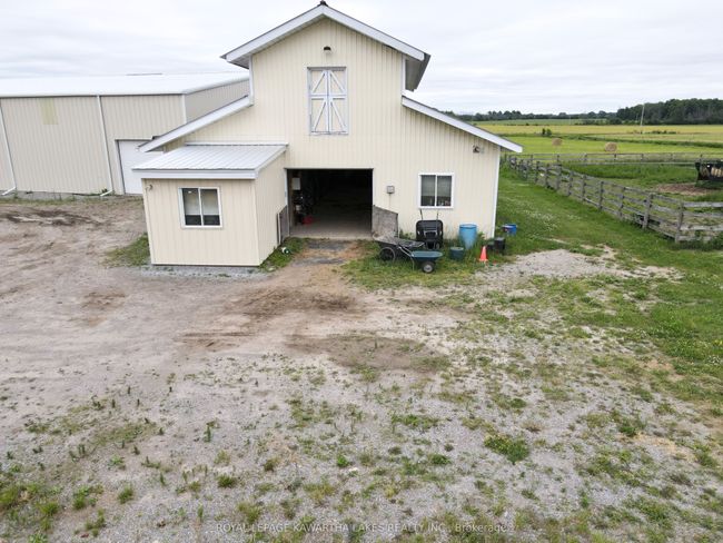 207 Slanted Rd, House other with 5 bedrooms, 4 bathrooms and 20 parking in Reaboro ON | Image 4