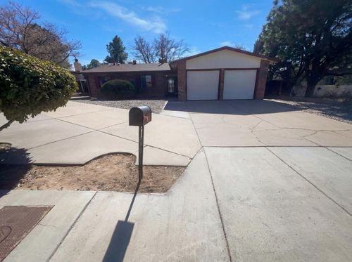 7212 Derickson Ave Ne, Albuquerque, NM, 87109-4876 | Card Image