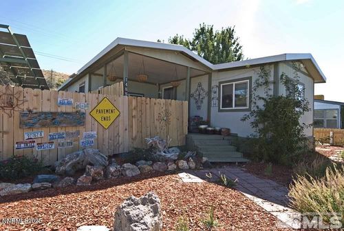 1488 Kate Ln, Reno, NV, 89506-8696 | Card Image