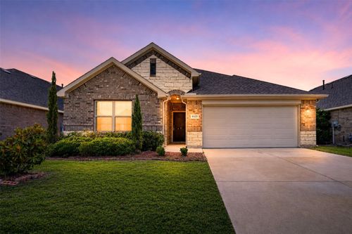 4420 Stockdale Ln, Forney, TX, 75126-3387 | Card Image