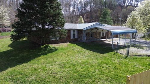 688 Rocky Summit Rd, Bean Station, TN, 37708-7020 | Card Image