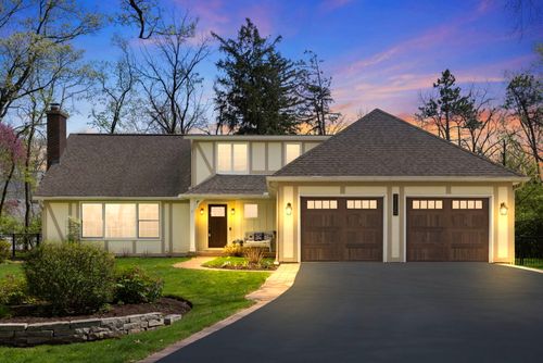 2125 Timbertrails Rd, Lisle, IL, 60532-3328 | Card Image