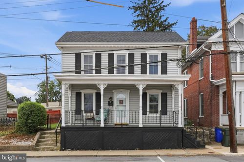 15 Fairground Ave, HAGERSTOWN, MD, 21740-3901 | Card Image