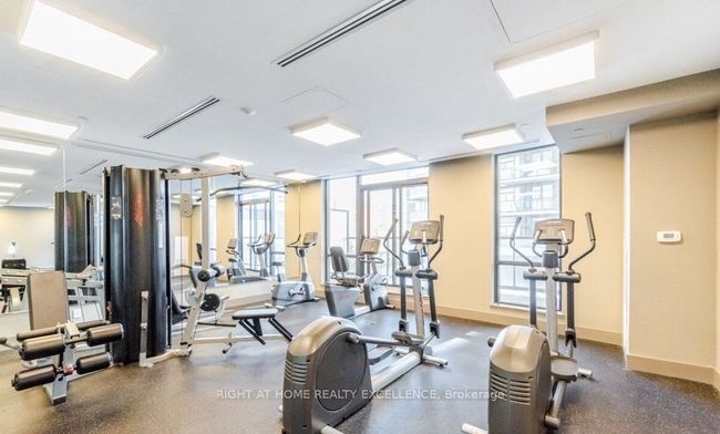 201 - 65 Watergarden Dr, Condo with 3 bedrooms, 2 bathrooms and 1 parking in Mississauga ON | Image 19