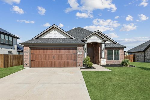 121 Deer Crossing Dr, Waxahachie, TX, 75165-1649 | Card Image