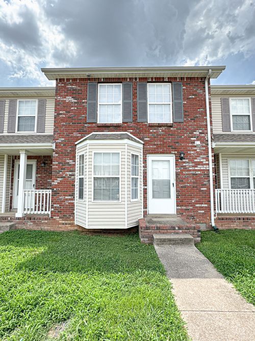 205-201 Tree Line Dr, Oak Grove, KY, 42262-7200 | Card Image