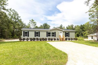 11091 Ne 61 St Street, House other with 3 bedrooms, 2 bathrooms and null parking in BRONSON FL | Image 2