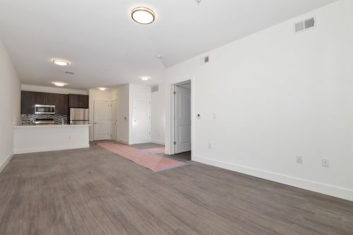 204-225 Bay St, Jersey City, NJ, 07302-5892 | Card Image