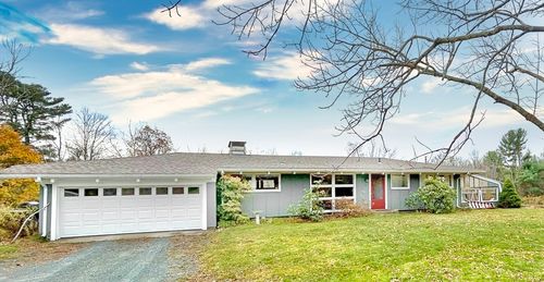 70 Daniels St, Franklin, MA, 02038-1106 | Card Image