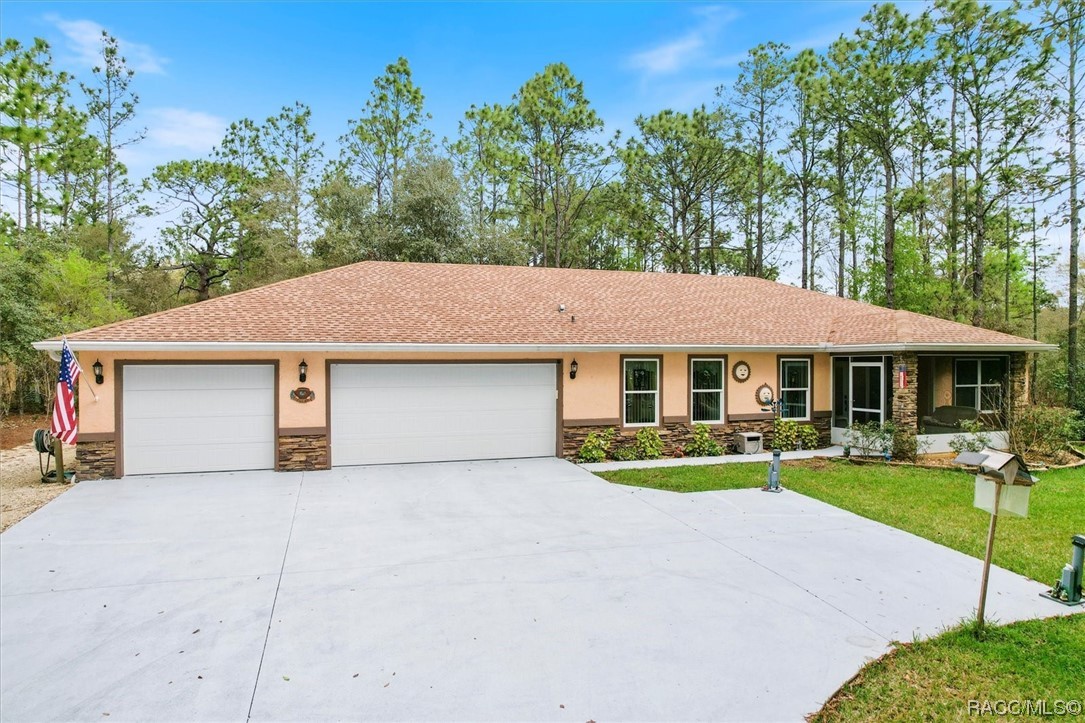 Goldenrod Dr, Beverly Hills, FL 34465