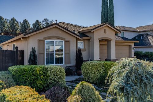 818 Alpine St, Jackson, CA, 95642-2567 | Card Image