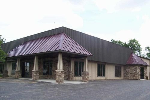 e-7100 Tower Rd, Battle Creek, MI, 49014-8522 | Card Image