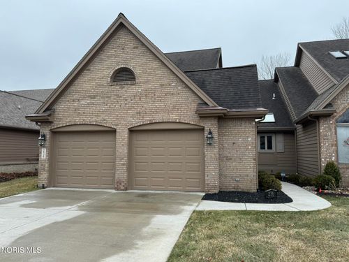 236 Stone Oak Ct, Holland, OH, 43528-9255 | Card Image