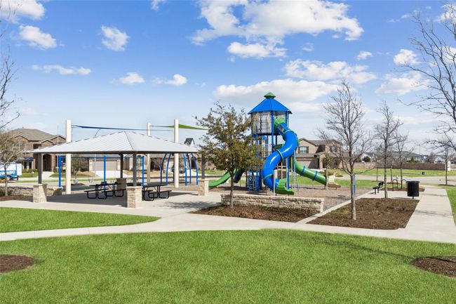 Community Playground and tons of open grass spaces!! | Image 27